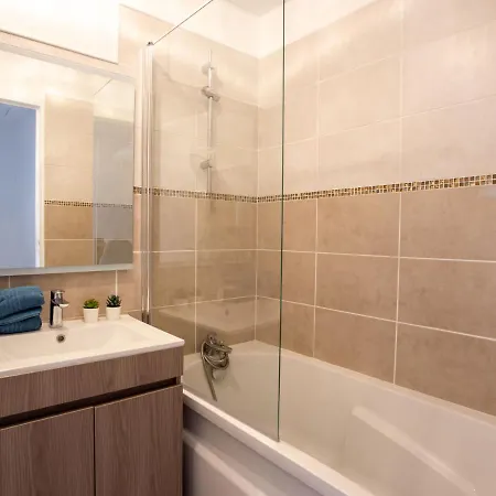 Tahiti Parc-4 By Interhome לה לבאנדו